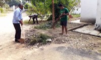 एसएसपी के आदेश पर पुलिस कर्मियों ने थाने में लगाई झाड़ू