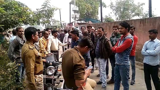 डॉक्टरों की लापरवाही की वजह से महिला और बच्चे की हुई मौत
