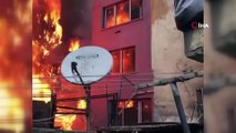 Eyüp Sultan’da bir binanın çatı katında yangın çıktı, olay yerine çok sayıda itfaiye ekibi sevk edildi
