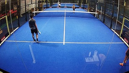 Puntaco #17 du Match du 21/09 à 10:11 - Court Betclic (4PADEL Bordeaux)