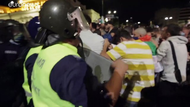 Новые протесты в Софии: на улицы вышли 10 тысяч человек