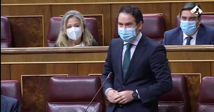 García Egea se mofa del 'domingo fantástico' de Monedero: Por la mañana a las barricadas y luego, a las mariscadas