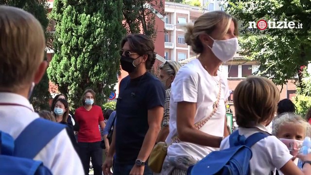Scuola, positivi al coronavirus 439 studenti: bloccate 43 classi in Lombardia