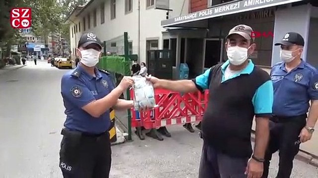 Temizlik işçisi bulduğu para dolu poşeti polise teslim etti