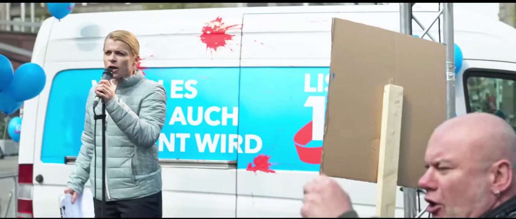 UND MORGEN DIE GANZE WELT Film - Clip und Trailer