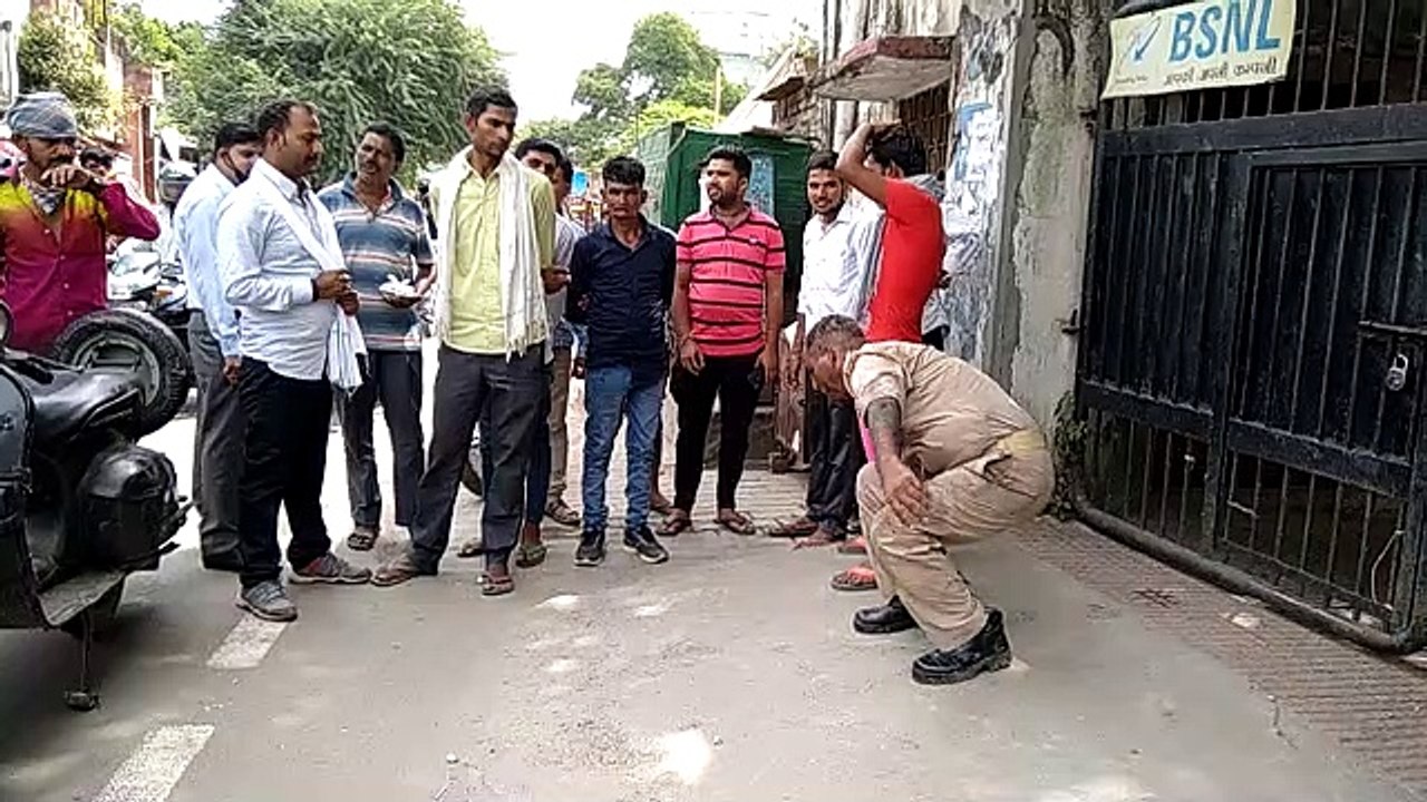 नशे में धुत सिपाही ने किया हाई वोल्टेज ड्रामा