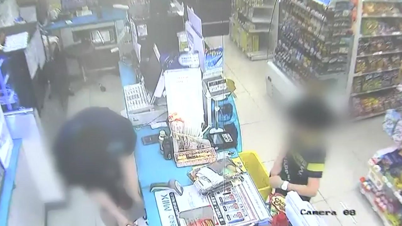 [뉴있저] 인천 초등생 형제 9일째 의식불명..."학대 위험 아동 전수 조사" / YTN