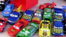 PIXAR CARS 2 Storage Carry Case Display over 30 diecast cars 1-55 scale Disney Mattel