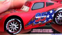 STARS and STRIPES Lightning McQueen Cars 2 toy Disney Pixar Chase review Disneycollector toys