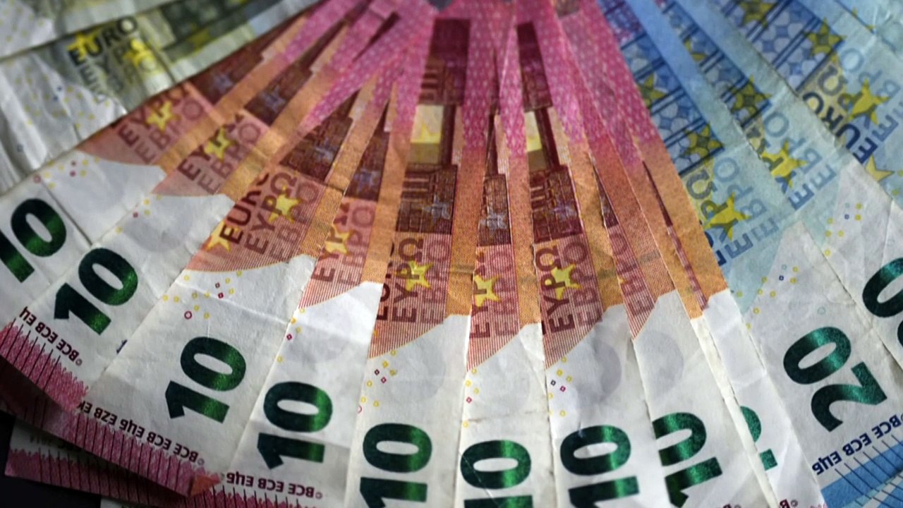 Neuverschuldung des Bundes steigt auf fast 100 Milliarden Euro
