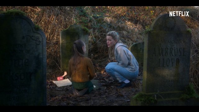 Bande-annonce de The Haunting of Bly Manor sur Netflix (VF)