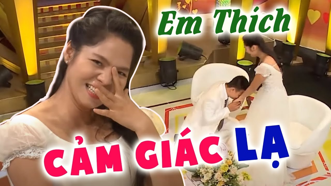 Vợ Thích "Cảm Giác Lạ", Anh Chồng Quỳ Gối Ngay Trên Sân Khấu Làm Việc Này | VCS Hài Hước Nhất