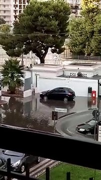 Pioggia ad Andria: allagamenti in piazza Bersaglieri d'Italia (stazione)