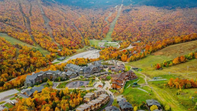 Hotels Around the World With Amazing Fall Foliage Views