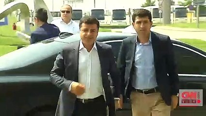 Son Dakika: Selahattin Demirtaş'a Ankara Başsavcısı Kocaman'ı hedef gösterdiği iddiasıyla dava |Video
