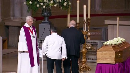 Pierre Troisgros, lendário chef francês, morre aos 92 anos