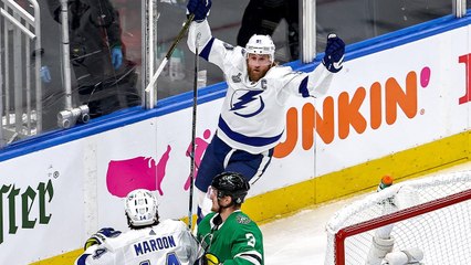 Stamkos scores in thrilling return to Lightning