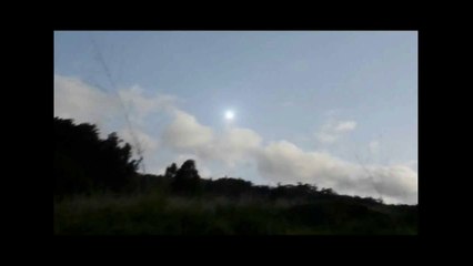 UFO Sightings Spectacular Bright UFO or Weather Phenomenon_ March30, 2012