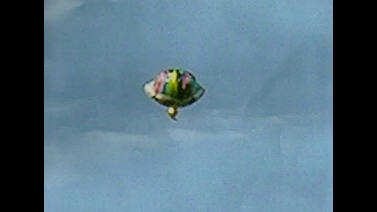 UFO Sightings Strange & Unusual Shaped Flying Saucer Pasadena California April 6, 2012