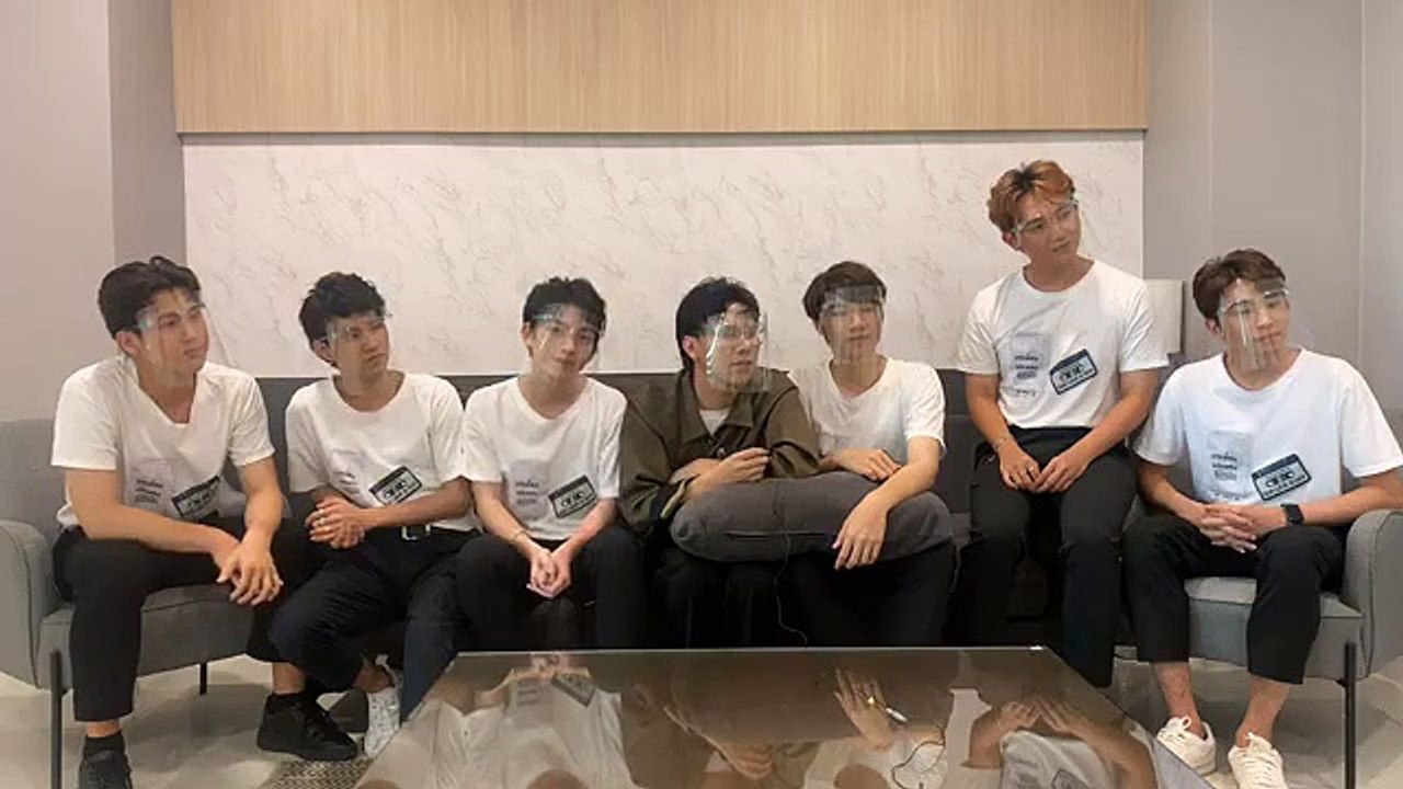 พูดคุยกับทีมนักแสดง นำโดย เลโอ, ไต๋, ฮาร์ท, แพน, โจเซฟ และ คอนเนค จากซีรีส์ “บทเพื่อน บทเพลง” ที่ ห้องรับแขกข่าวสด #ข่าวสดบันเทิง