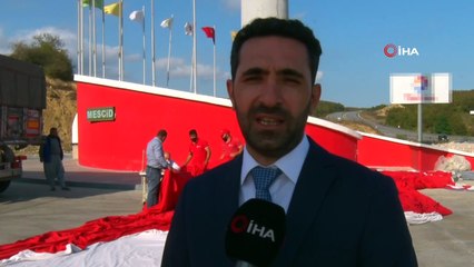 Bu gurur Samsun'un: Türkiye'nin en büyük bayrağını göndere çekti