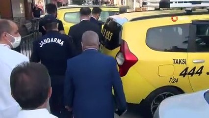 Türkiye’de ilk...Bütün kamu araçları siren çalıp maske mesafe uyarısı yaptı