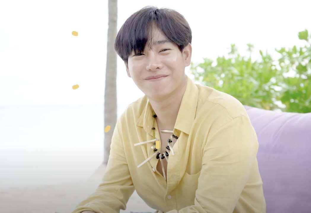 เป๊ก แอบสปอยล์ 5 เรื่องสุดฮาในพ็อกเก็ตบุ๊ค [2/2]