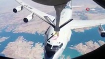 Türk Hava Kuvvetleri'ne ait tanker uçak Romanya üzerinde NATO uçağına yakıt takviyesi yaptı