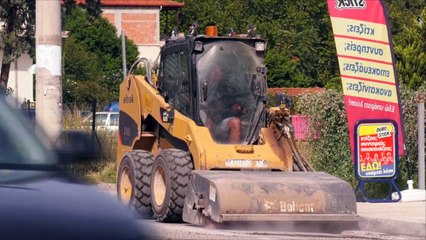 Ασφαλτοστρώνεται η οδός Αθηνών στην Αλίαρτο