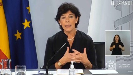 Celaá contratará a profesores interinos sin el máster de Educación