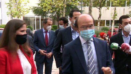 Duque y Aguado visitan la nueva sede de Algenex