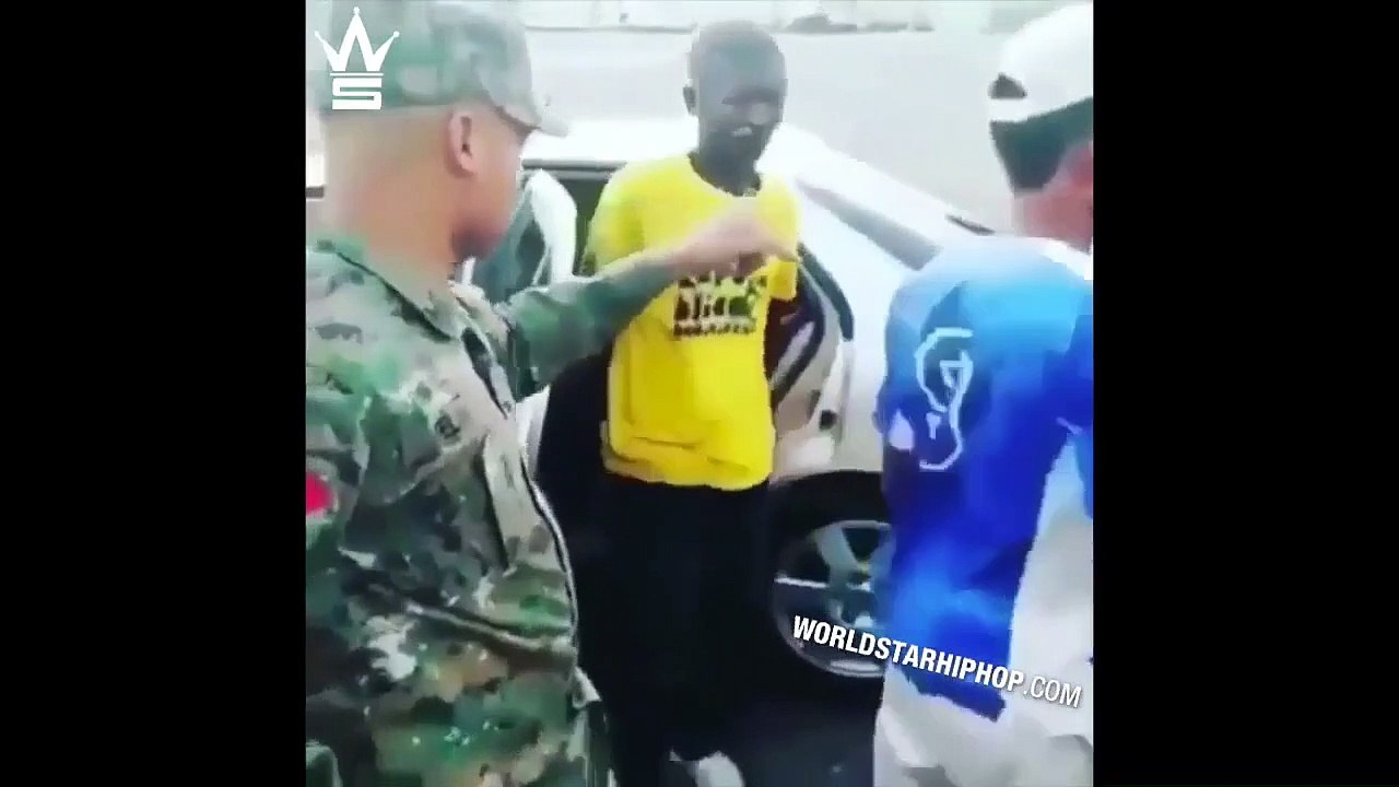 Mais ils sont combien dans cette petite voiture