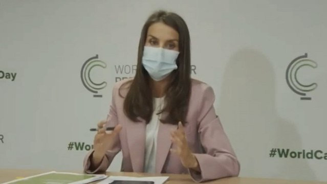 La Reina preside el acto oficial del Día Mundial contra el Cáncer
