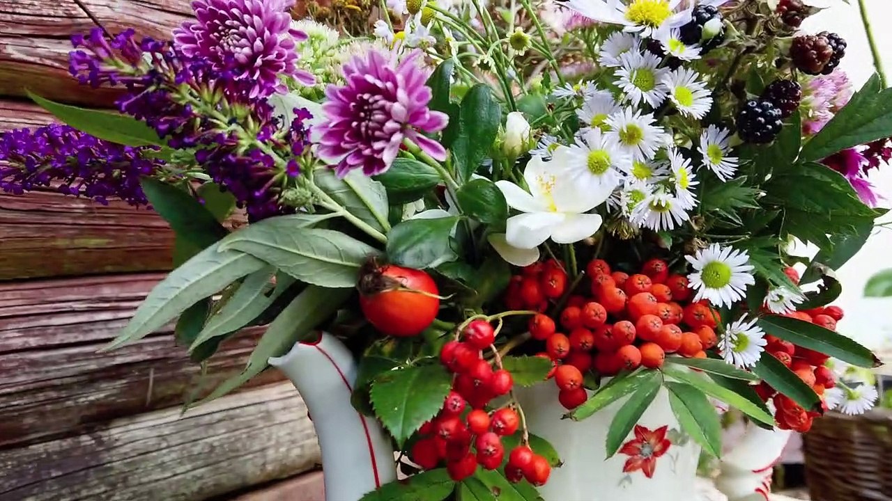 Gartenblumenstrauß September - Ideen für einen Strauß aus dem Naturgarten