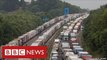 Haulage firms blame government after Brexit warning of 7,000 lorry queues in Kent - BBC News