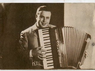 "Barrilito" Jaromír Vejvoda, arreglo propio  a tres guitarras  (2003).