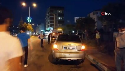 Kocaeli’de kavşakta iki otomobil çarpıştı: 4 yaralı