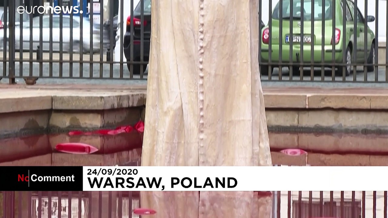 Polen: Johannes Paul II. als starker Mann mit Meteorit