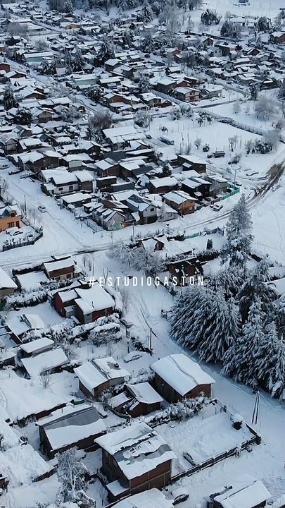 Video Vuelo Villa La Angostura Nevada (invierno 2020)