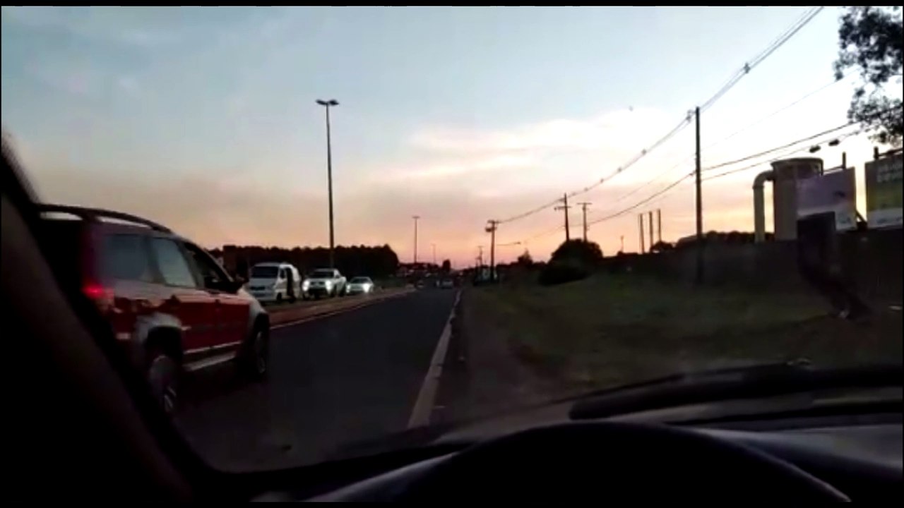 Indignado, morador do Santos Dumont cobra respostas quanto a 'abandono' da marginal da BR-277