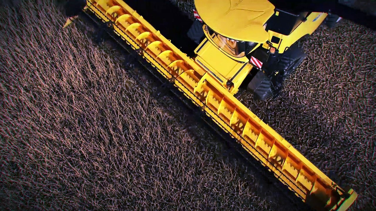 Farming Simulator 16 - Trailer officiel