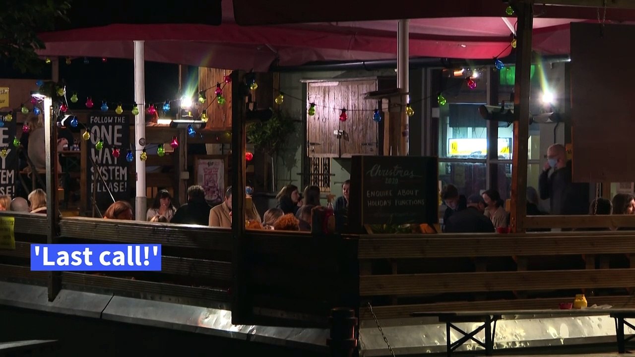 Curfew begins for London pubs