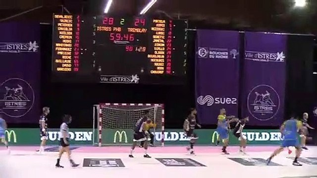 la joie des handballeurs istréens après la victoire contre Tremblay