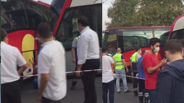 Laleli’de tramvay ile otobüs çarpıştı