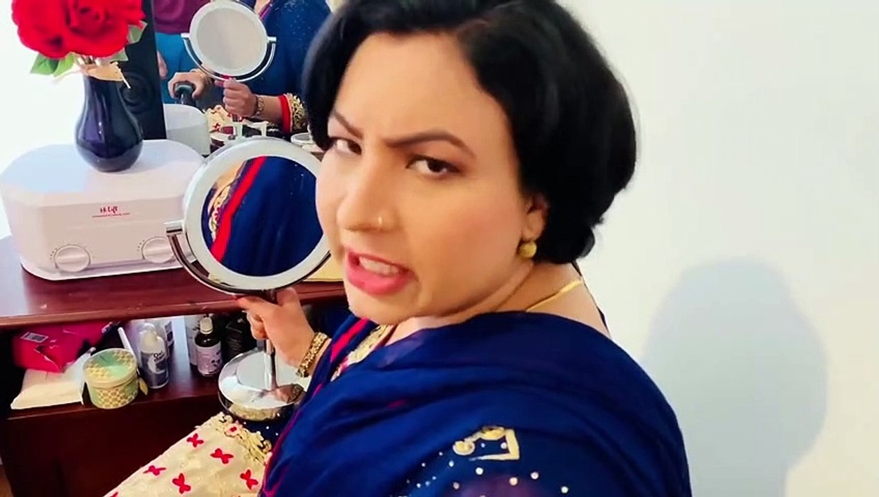 Pati Vichara ਪੱਤੀ ਵਿਚਾਰਾ   Mr Sammy Naz  Tayi surinder Kaur  Short Video