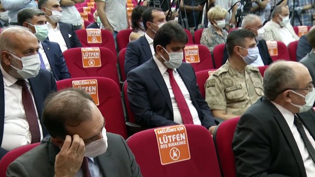 Bakan Varank: '(Diyarbakır anneleri) Onların bu kararlı duruşu inanıyorum ki bölgede istismar siyaseti yürütenlerin yüzüne her gün bir tokat gibi iniyor' - DİYARBAKIR