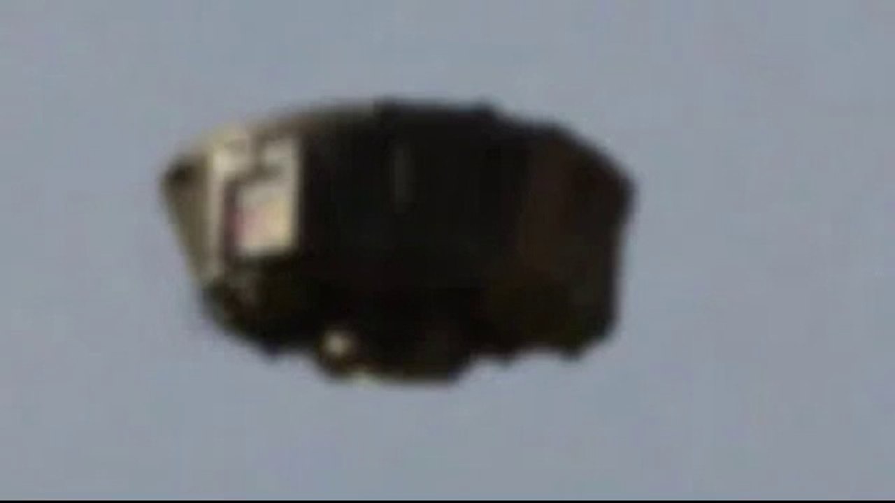 UFO Sightings Cloaking & Morphing UFOs Over UK! 2012 Watch Now!