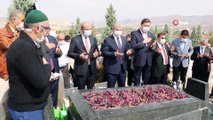 Merhum Neşet Ertaş, ölümünün 8. yılında Kırşehir'de anılıyor