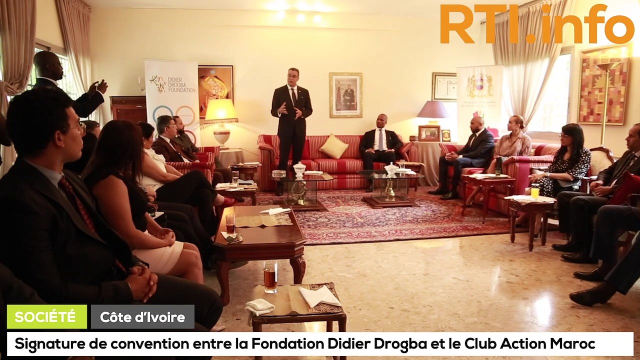 La Fondation Didier #Drogba et "Club Action #Maroc" signent une convention de partenariat à Abidjan.