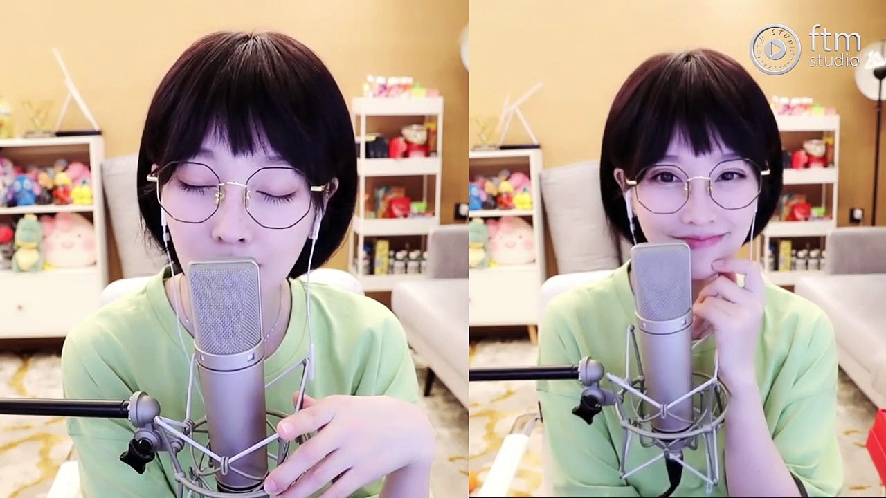 馮提莫 '來两首鄧麗君歌曲' 《甜蜜蜜 _ 在水一方》 [CC字幕]